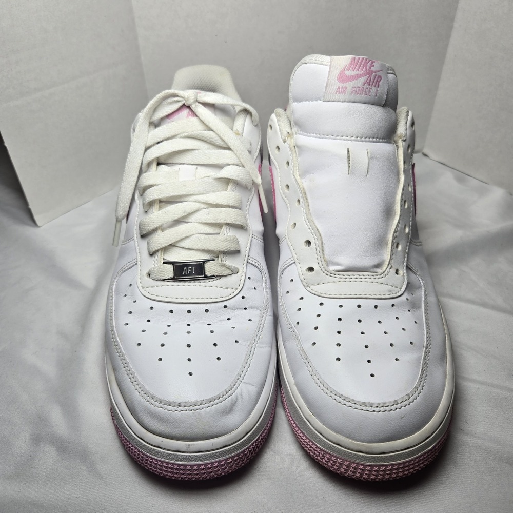 Nike Air Force 1 Low Bubblegum Sneaker Mens 9.5 FJ4146-101 Athleisure Streetwear